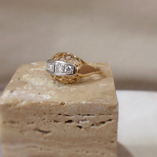 Bague taille ancienne vers 1950 en or rose et diamants taille ancienne