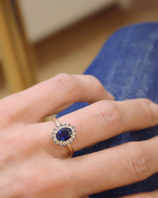 Bague saphir ovale double entourage diamants saphir