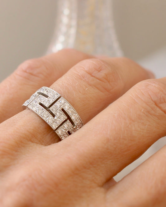 anneau large diamants sur platine-dessin géométrique