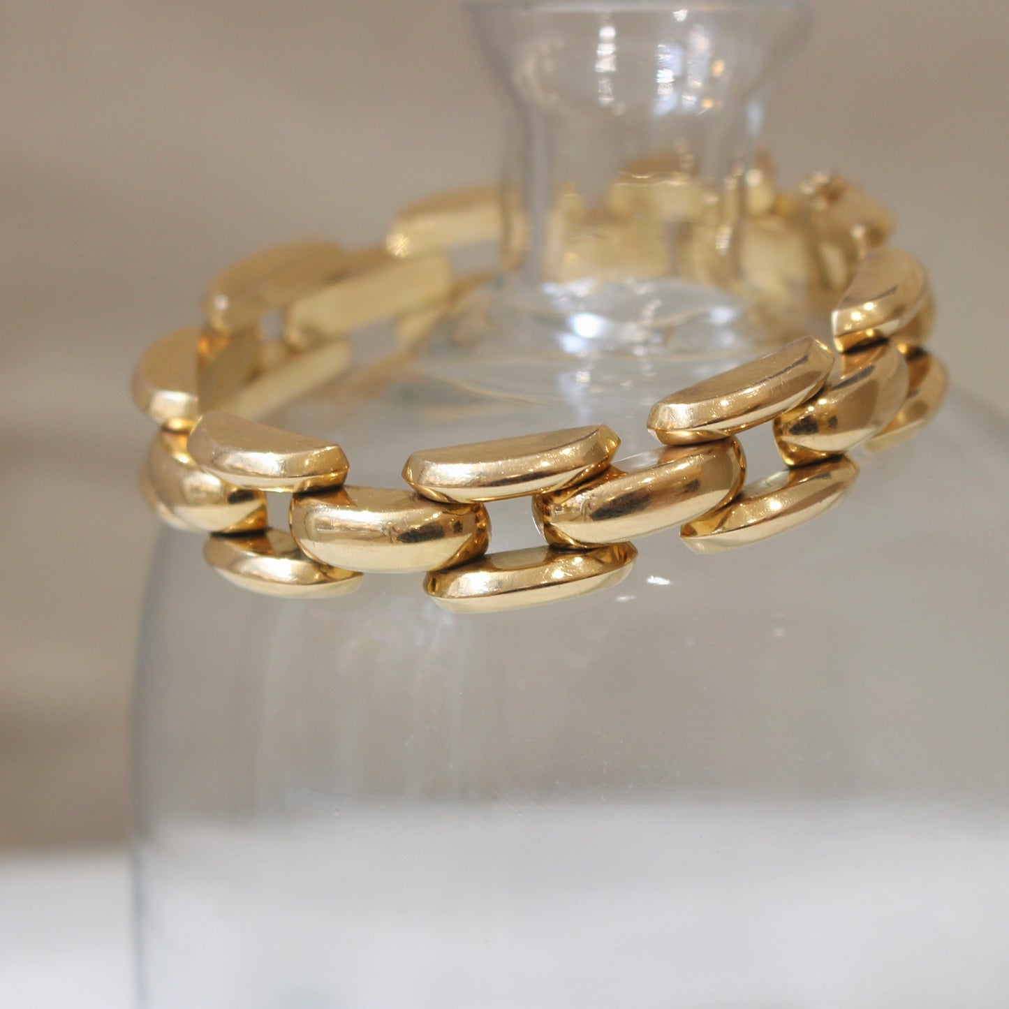 Bracelet Tank vers 1940-Bracelet ancien en or jaune 18K