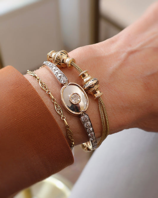 ensembledebraceletsanciens.fin19eme.orjauneorroseetplatine-diamantstailleancienne