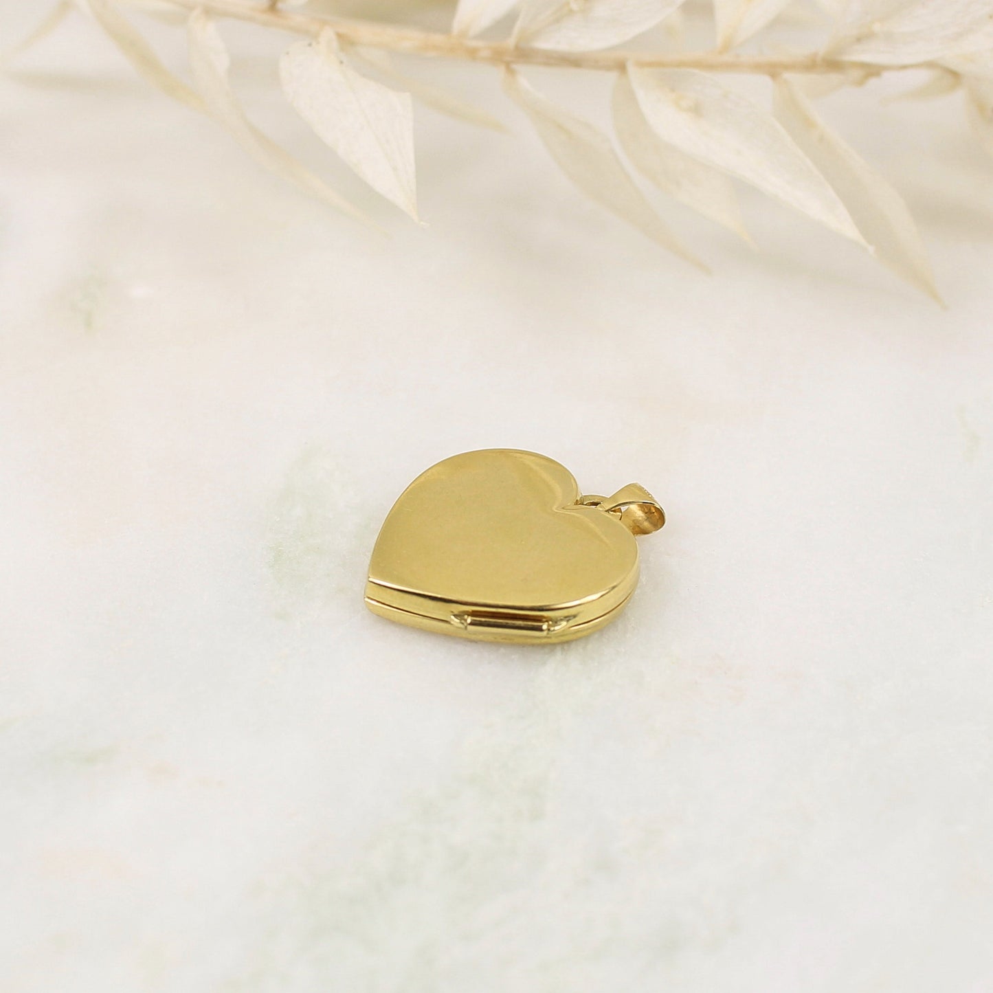 pendentif coeur pour photo en or jaune 18k