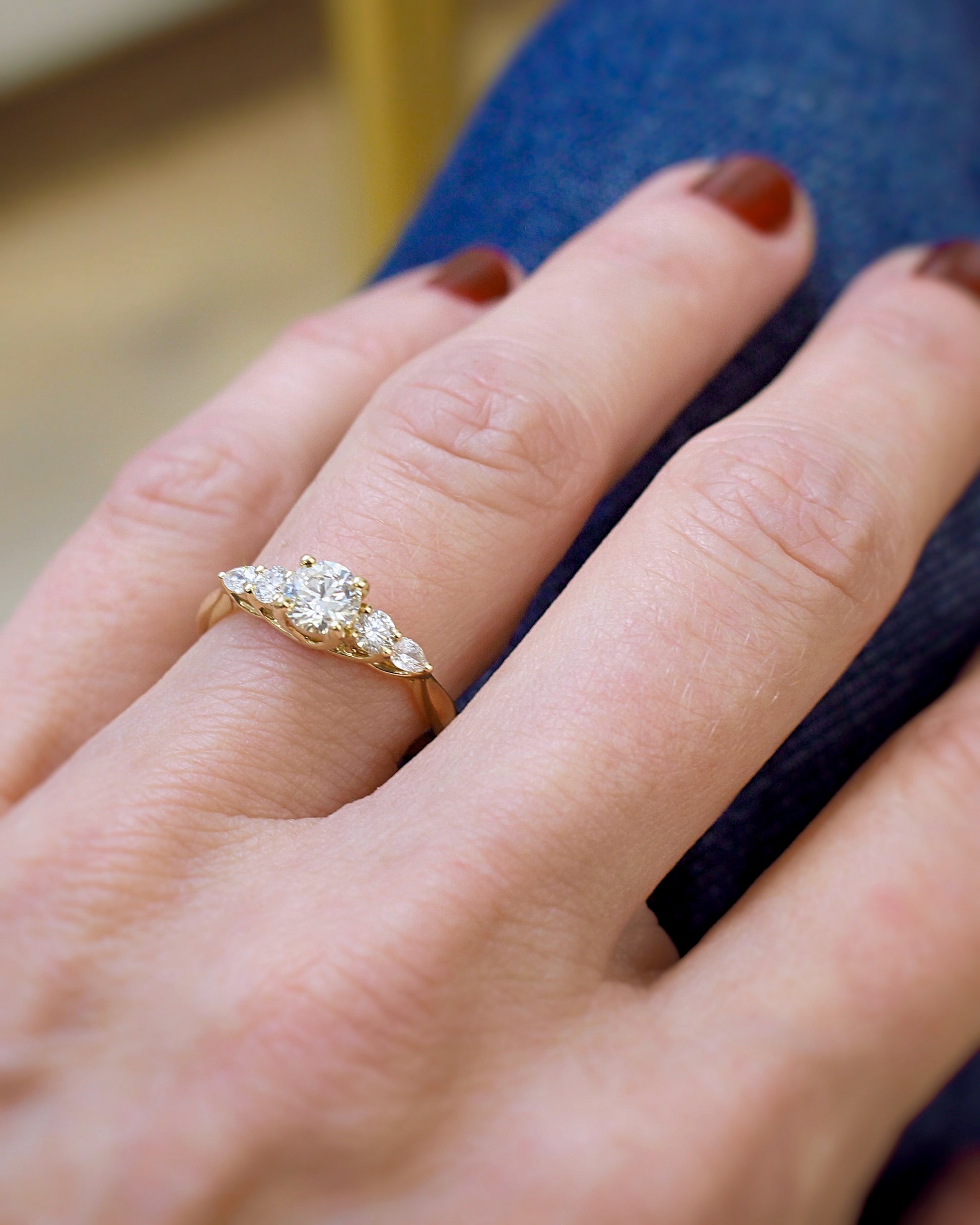 Bague diamants taille brillant et poire or jaune 