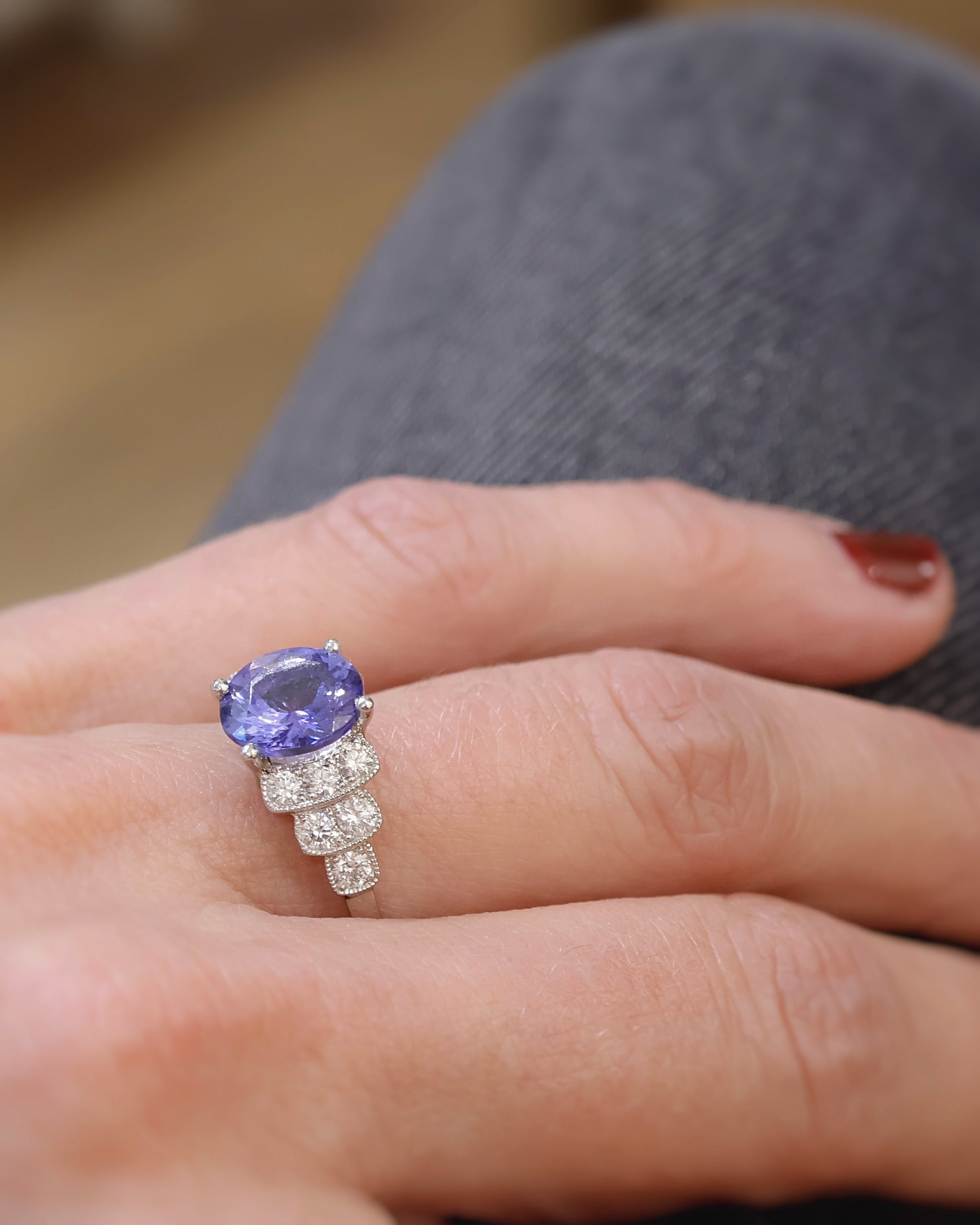 Bague escalier esprit Art déco tanzanite