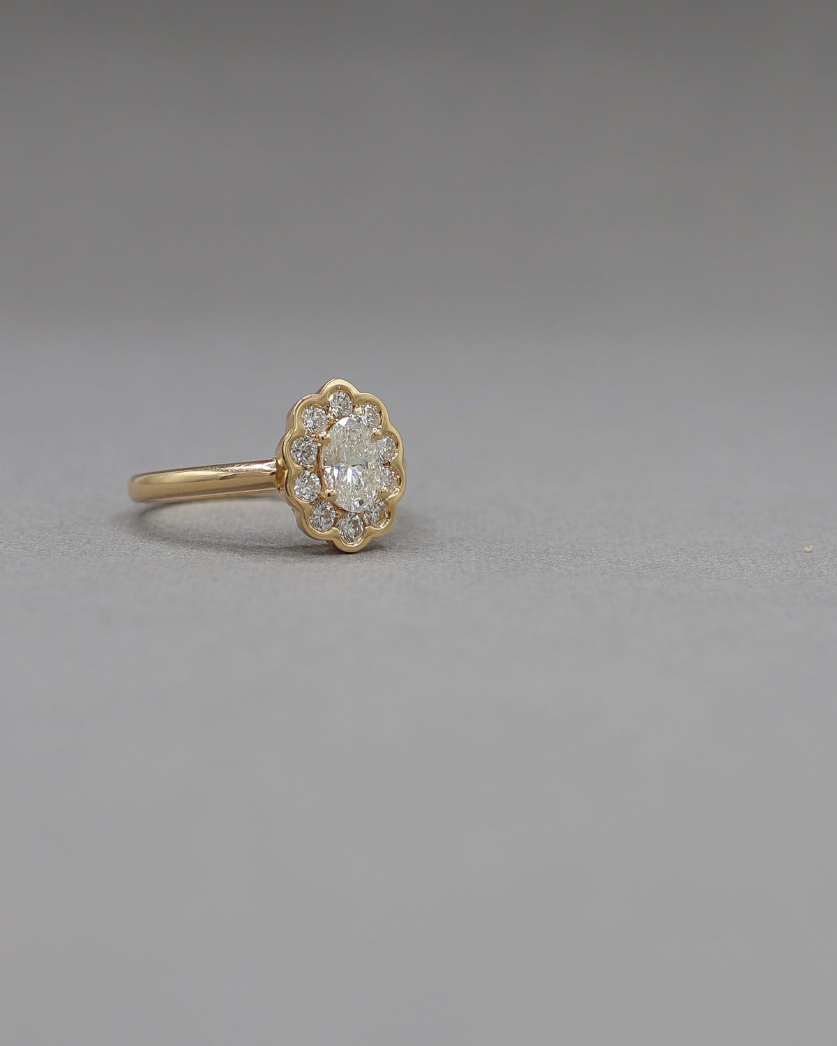 Bague fleur diamants or jaune 18K