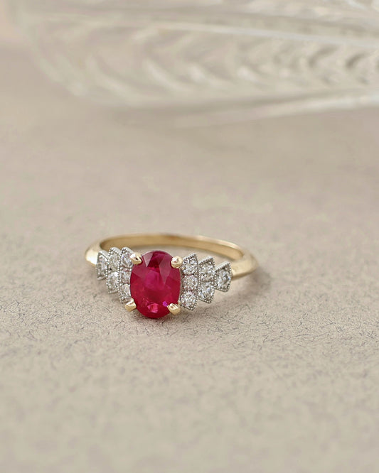 Bague rubis diamants esprit Art deco