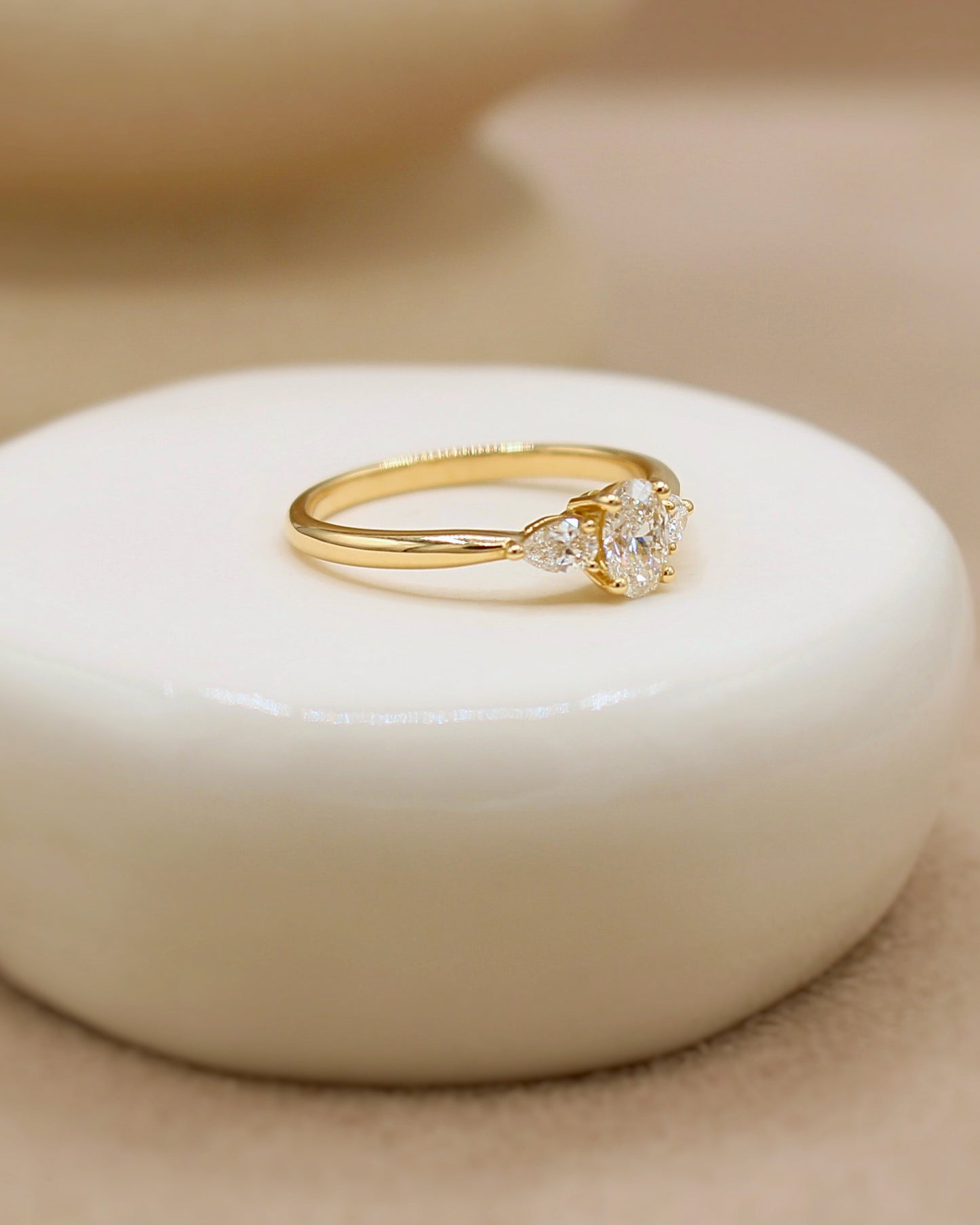 Bague trilogie diamants or jaune 18K