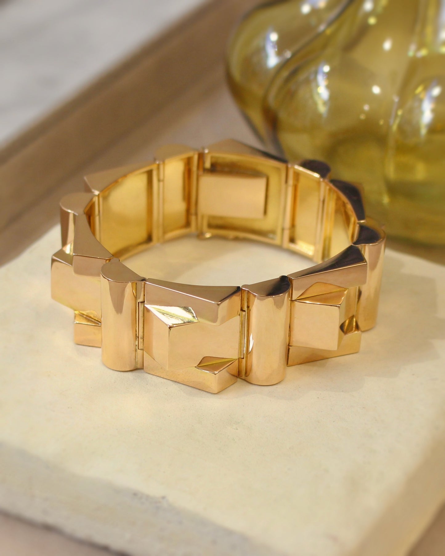 important bracelet en or rose - bracelet ancien vers 1940