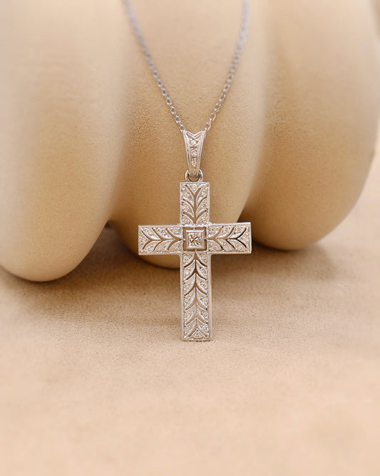 Pendentif croix diamants or blanc 18K
