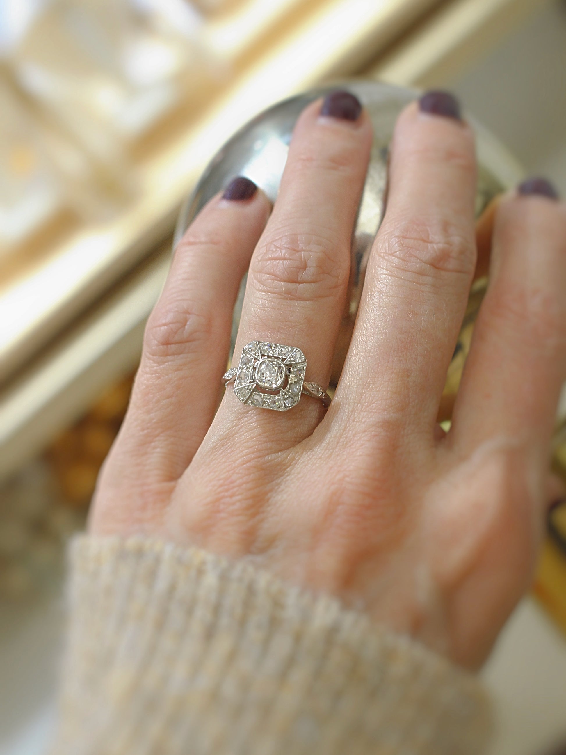 bague ancienne vers 1920-époque Art Déco-diamants sur platine