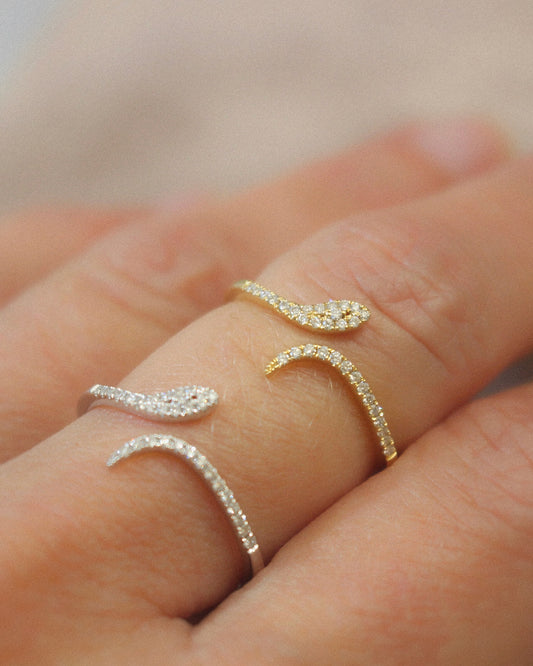 bagues serpent pavées de diamants en or jaune ou or blanc 18k