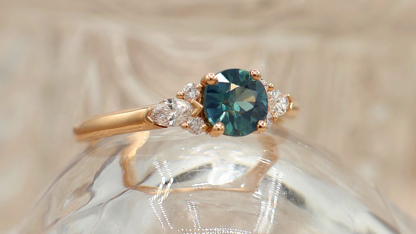 bague saphir et diamants navette-or rose