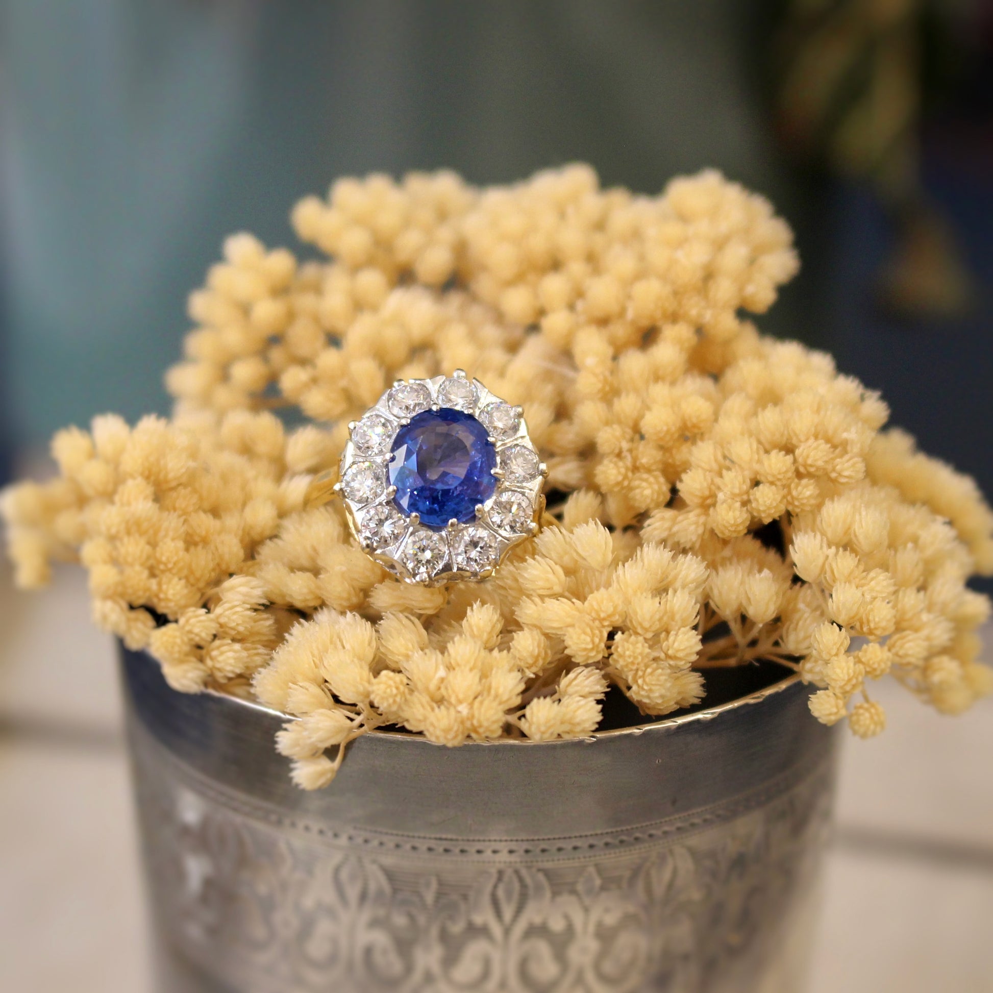 Bague Marguerite Saphir de Ceylan et diamants – bijouterieballanger