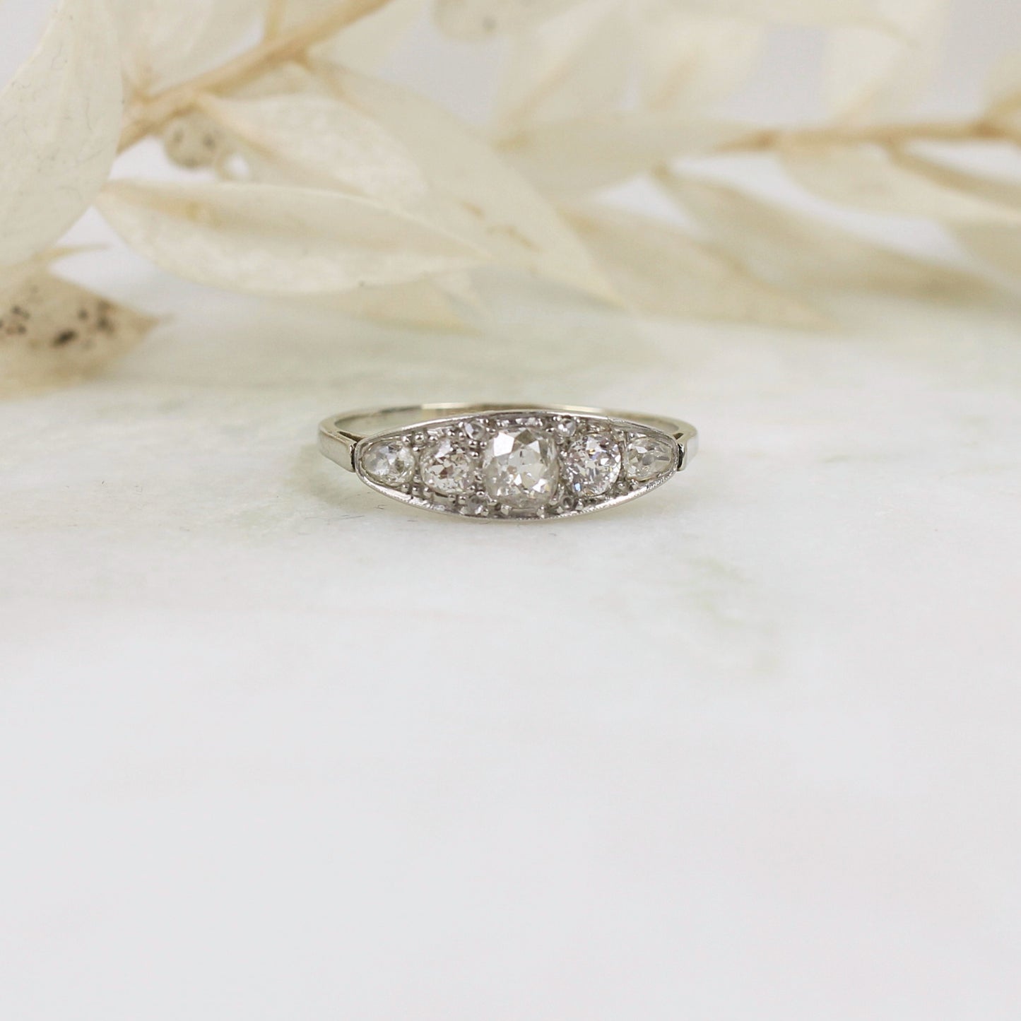 Bague jarretière diamants