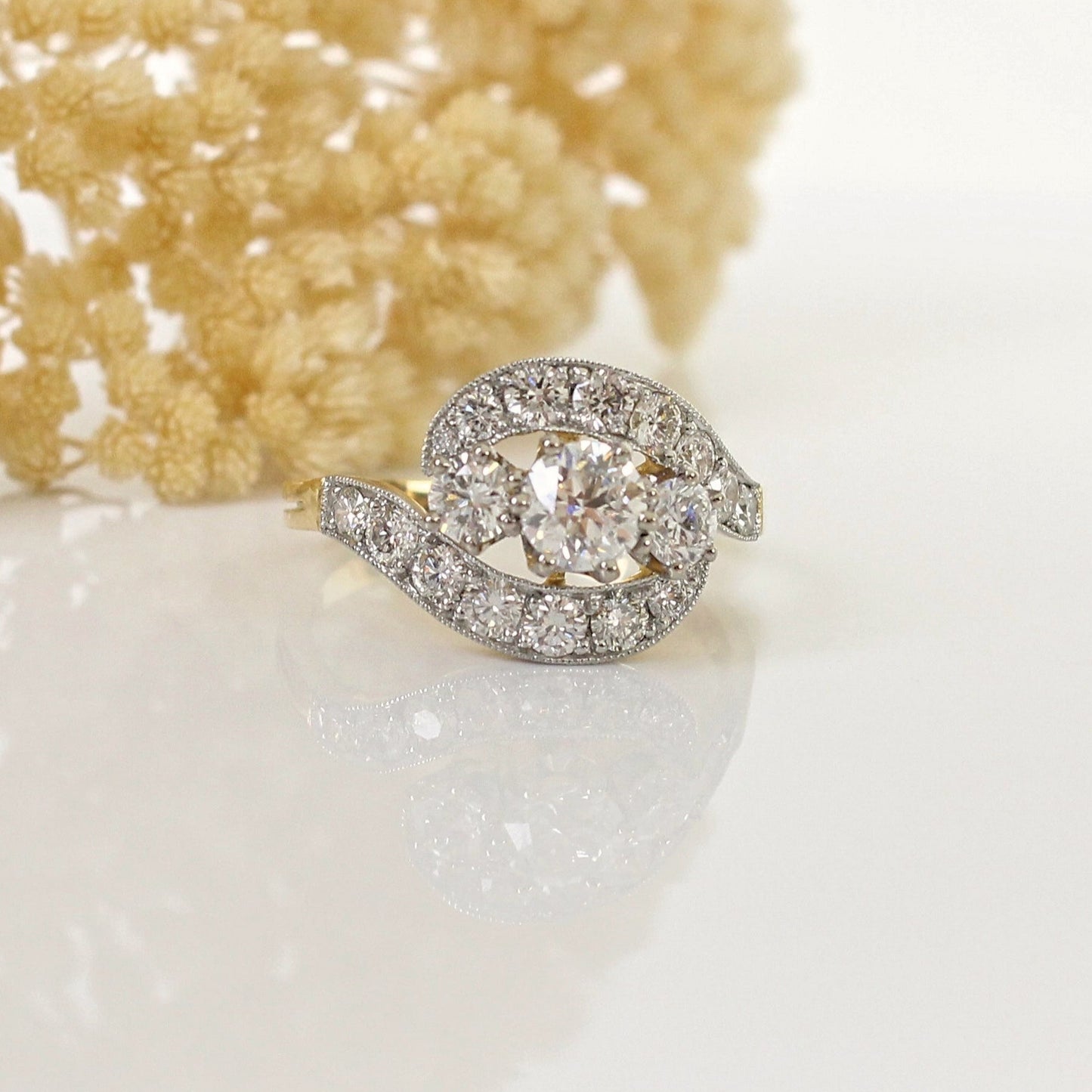 Bague Tourbillon diamants