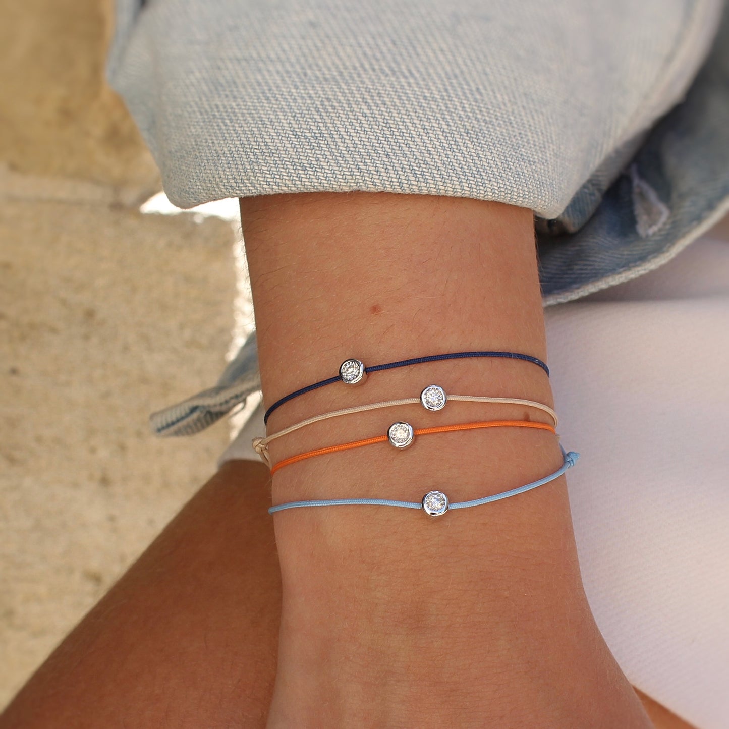 Bracelet diamant sur cordon